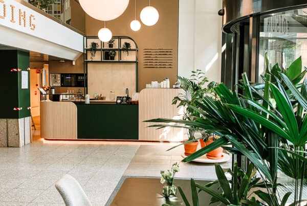 Edison Bar